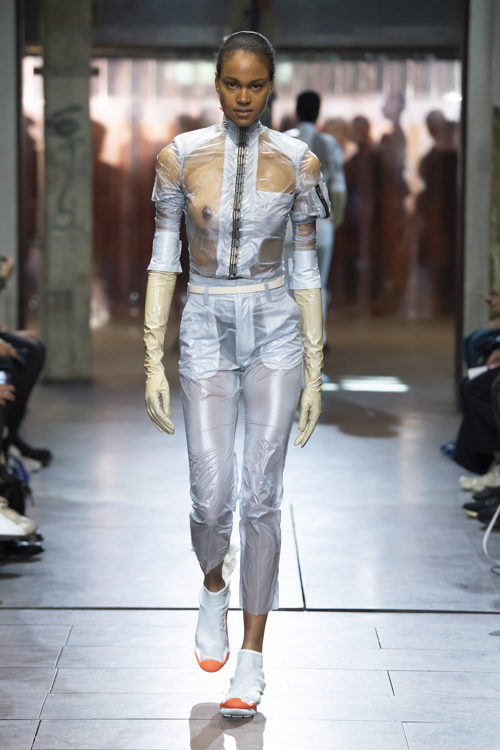 Giddy Up S/S2019 - Look 2
Photo: Shoji Fuji