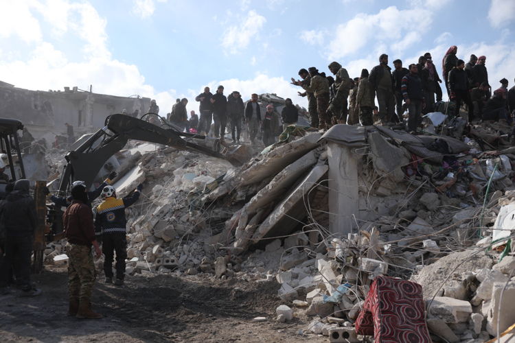 Contextual images of the impact of the earthquake taken on 7 February 2023. Idlib province, Northwestern Syria. MSF does not necessarily operate in the locations depicted here. Copyright OMAR HAJ KADOUR 