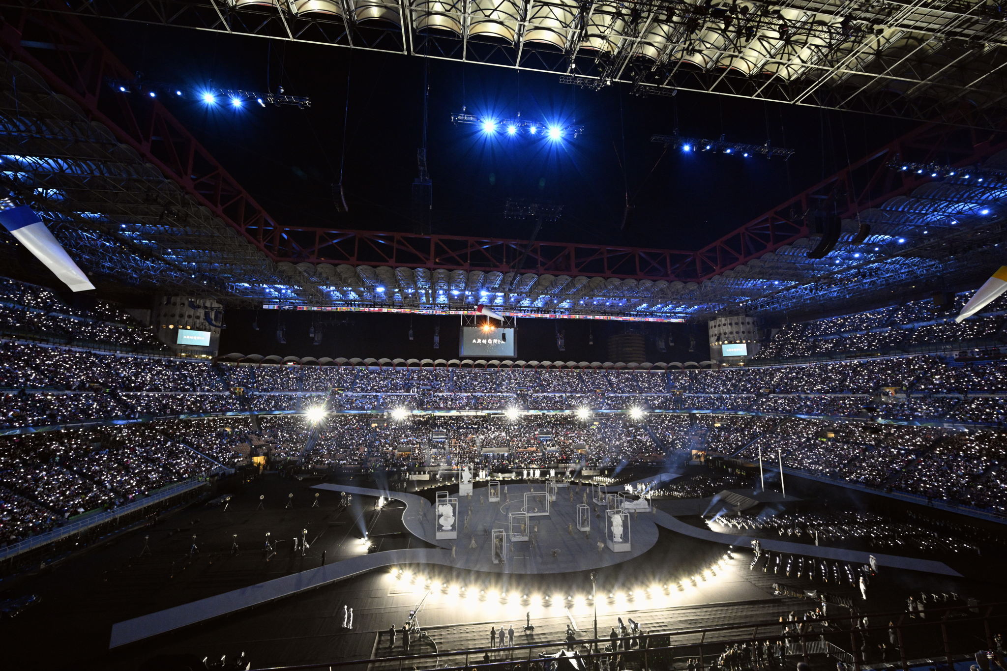 Flag bearer Maximilien Drion misses Winter Olympics opening ceremony due to train problems