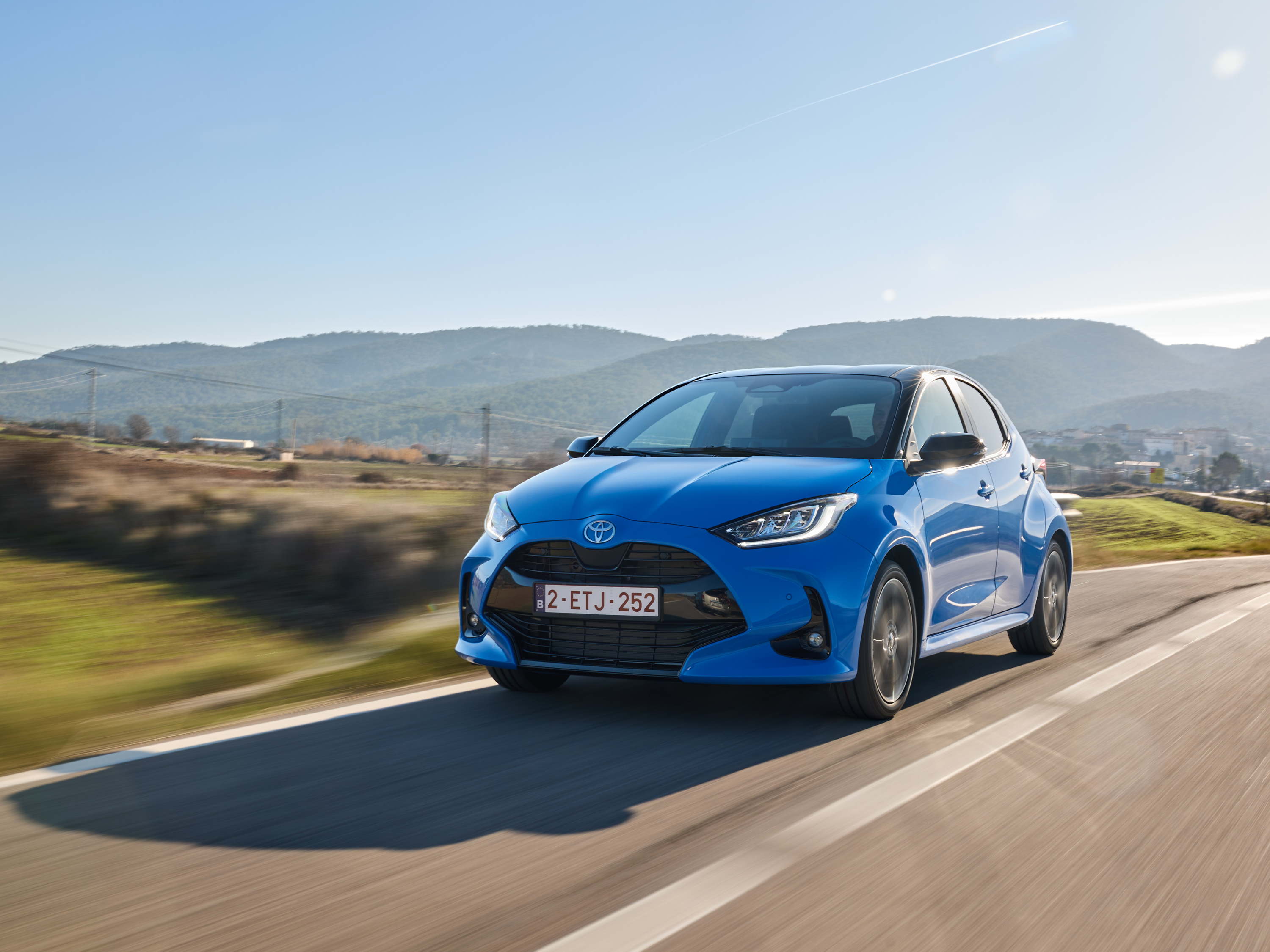 Toyota Yaris: uitgebreide hybride line-up, aangepaste veiligheid en digitale gebruikerservaring