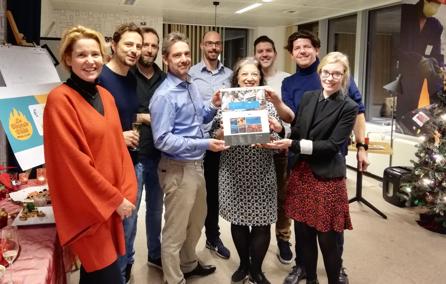 Close The Gap Board member Christina van Wackerbarth
proudly shows the new website design