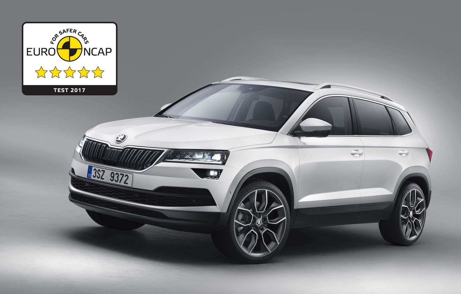 The independent European New Car Assessment Program (Euro NCAP) has assessed the compact SUV. The ŠKODA KAROQ is the brand’s second vehicle to receive a five-star rating in the Euro NCAP-Test in 2017 after the ŠKODA KODIAQ.
