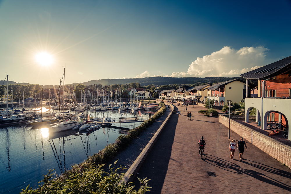 Pr&auml;chtiger Yachthafen in Landal Marina Lipno