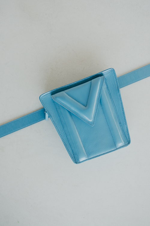 Belt Bag Trapezium Bleu Ciel Stone €410