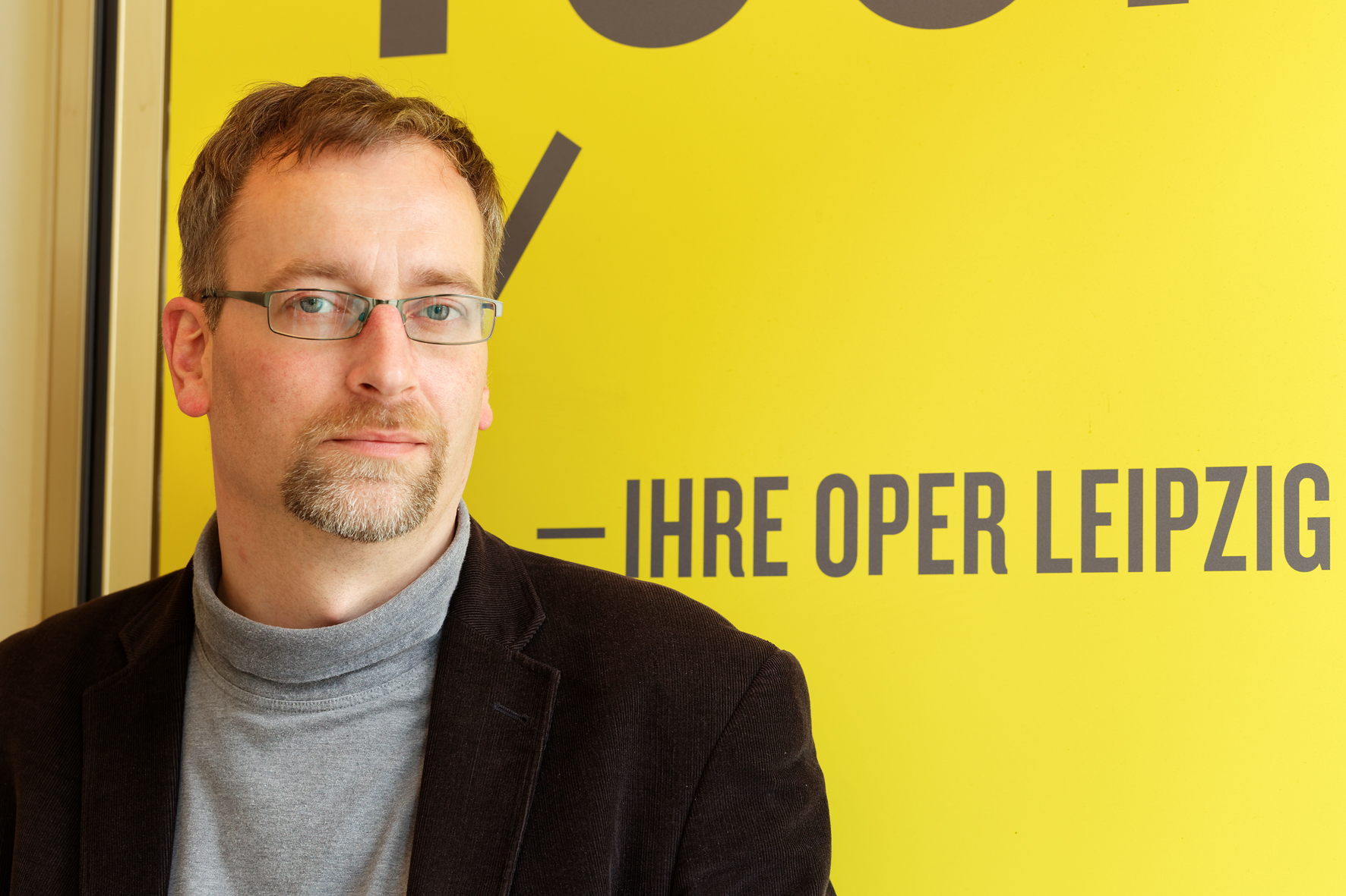 Matthias Bormann, Abteilungsleiter Ton/Video des Opernhauses Leipzig lobt den Sennheiser Service. Matthias Bormann, Abteilungsleiter Ton/Video des Opernhauses Leipzig lobt den Sennheiser Service.