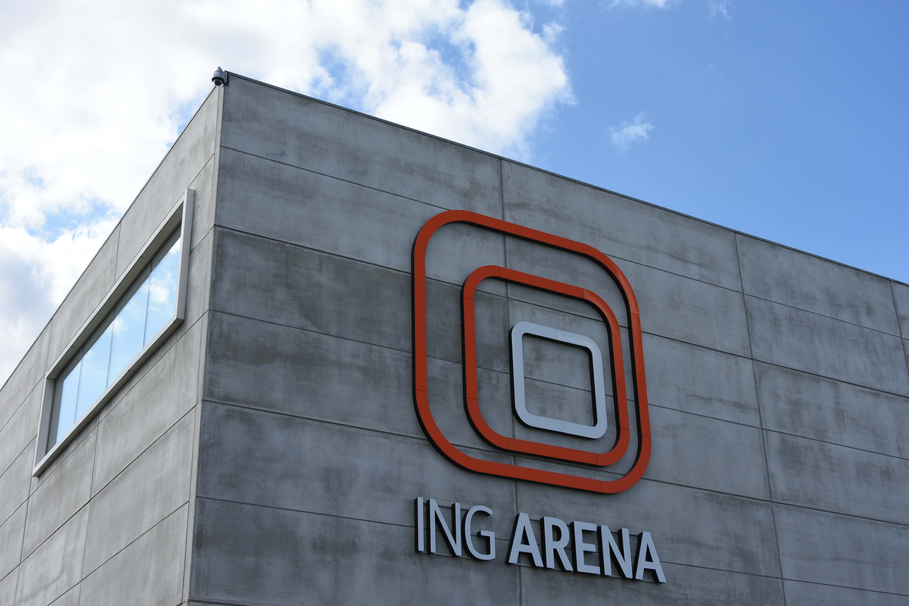 ING Arena blaast eerste kaarsje uit en stelt eerste balans op