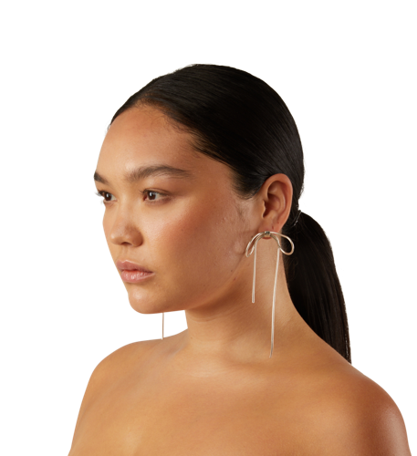 bow earring - silver €250 - gold €290