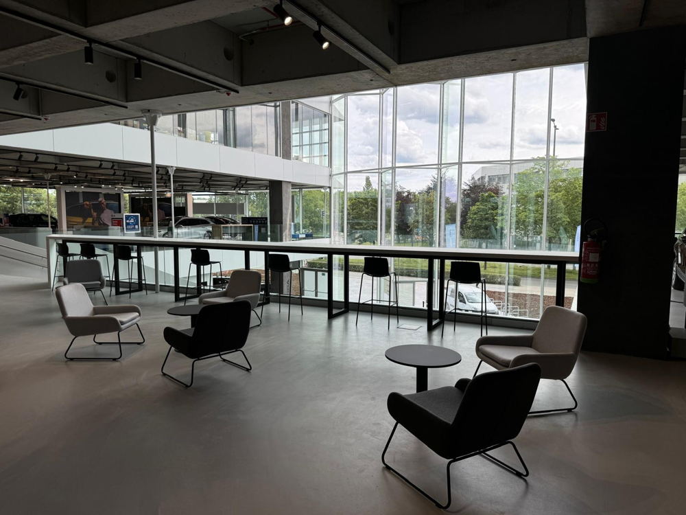 Mobilis_Business corner