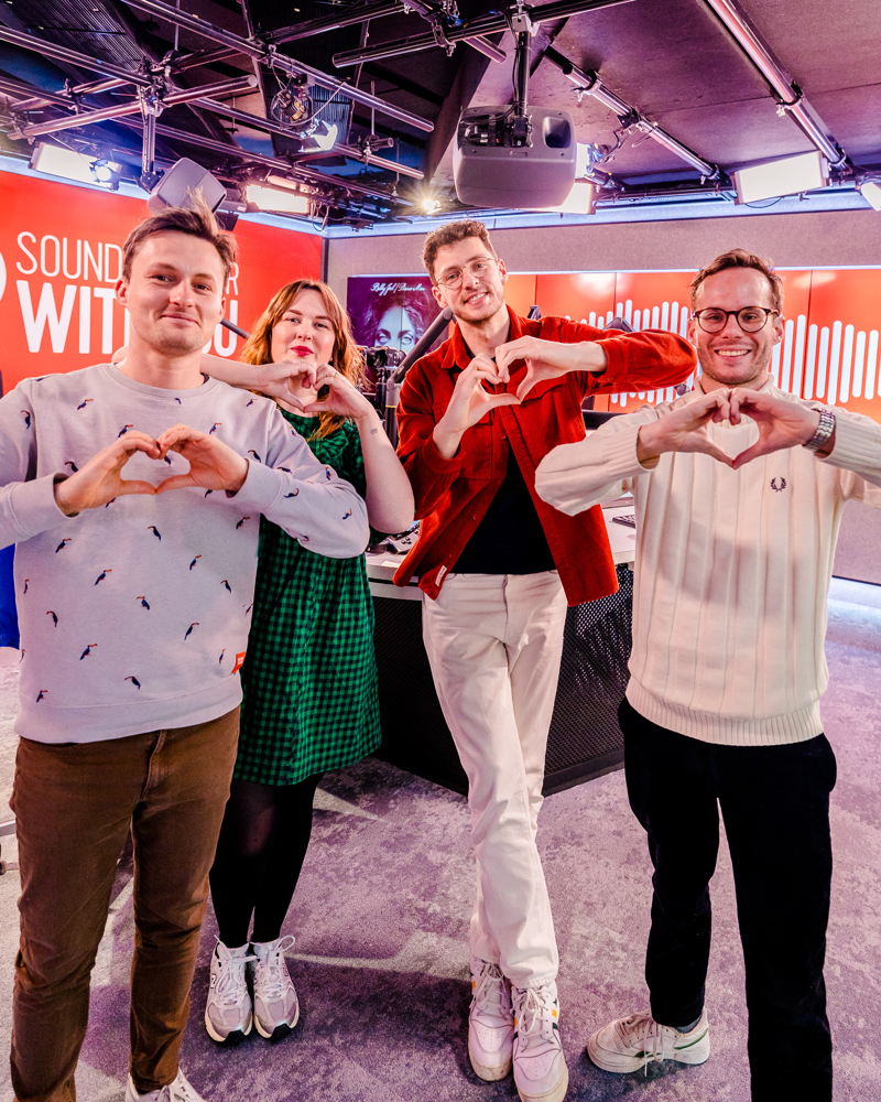 Qmusic: Maarten Vancoillie, Dorothee Dauwe, Matthias Vandenbulcke en Vincent Fierens – © DPG Media