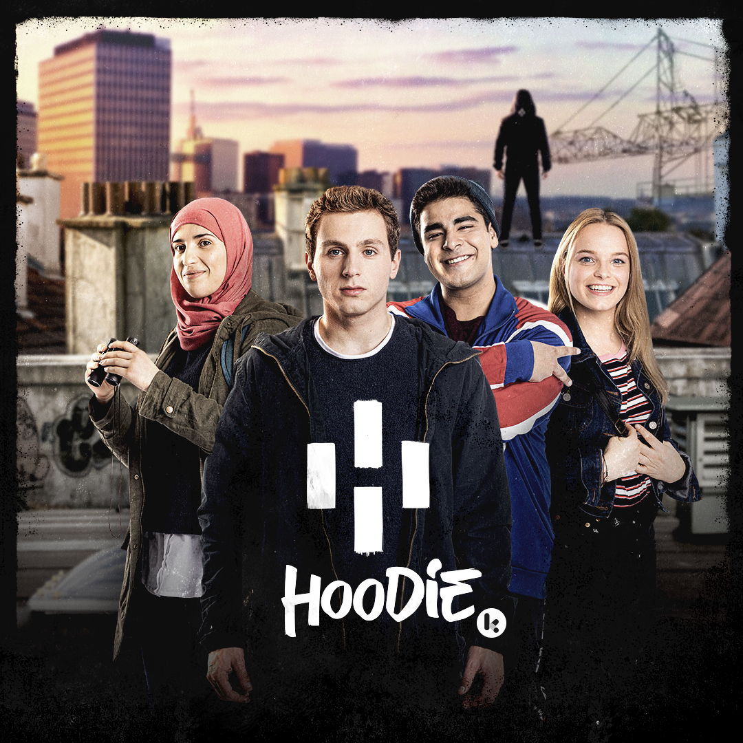 (c) - VRT - Hoodie