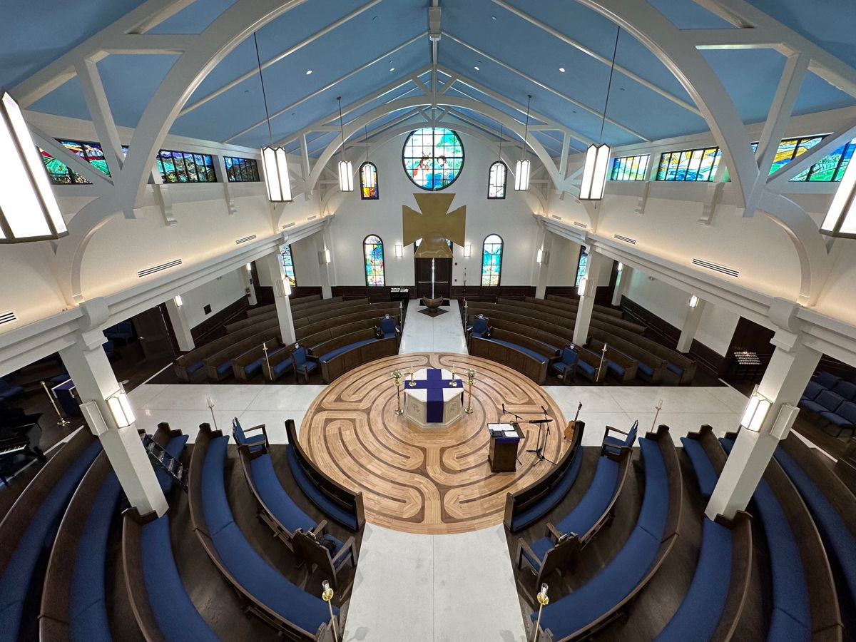 Berkeley Prep’s brand-new chapel relies on Sennheiser EW-DX for services.