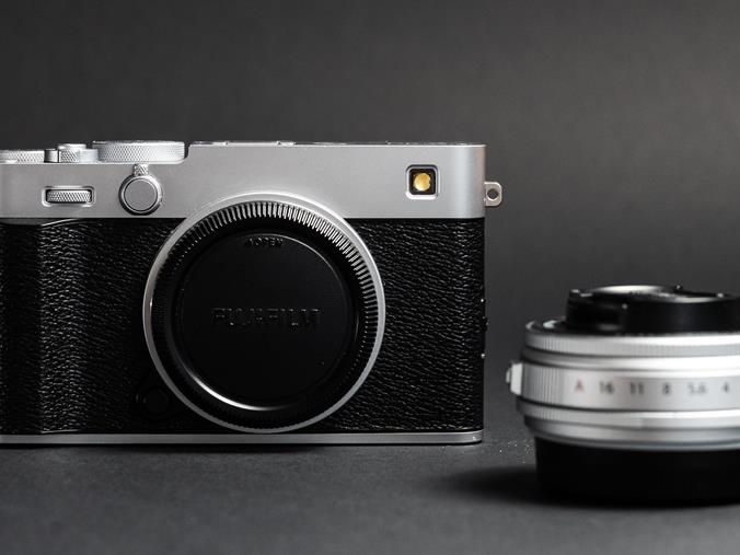 FUJIFILM LANCEERT FUJIFILM E-X5 EN FUJINON LENS XF23mmF2.8 R WR