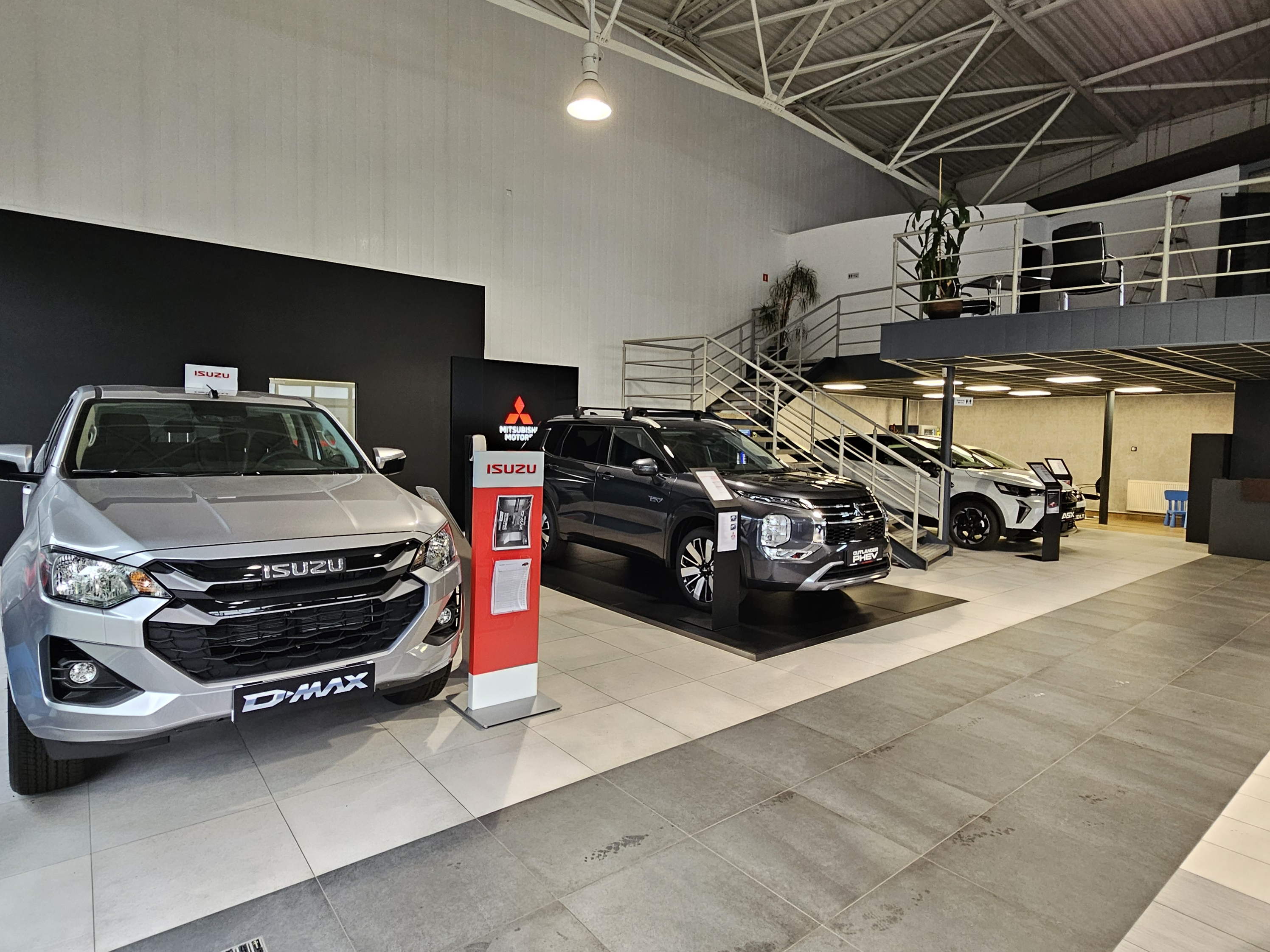 Astara otwiera nowe placówki dealerskie Isuzu we Wrocławiu i w Krakowie 
