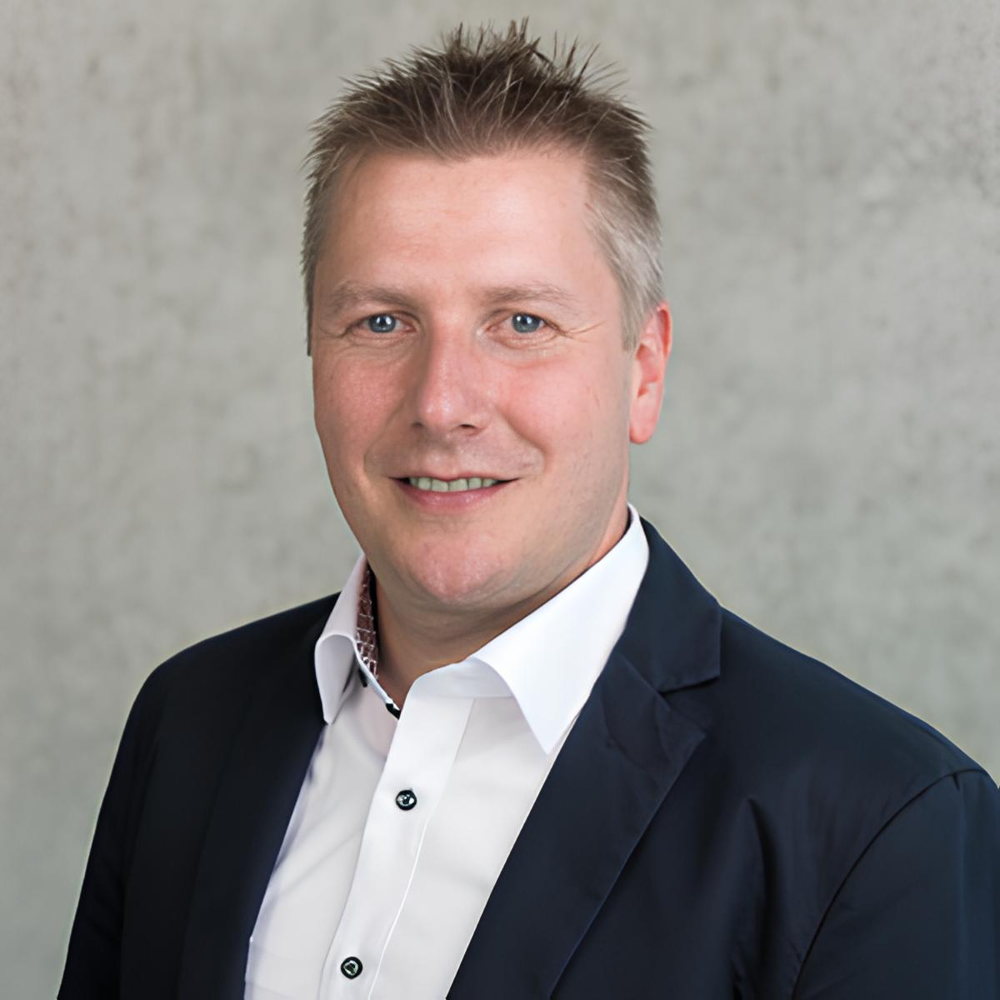 Prof. Dr. Michael Klaas wird Head of Business Development an der HWZ
