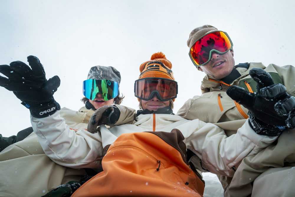 OAKLEY 2023 SNOW CAMPAIGN IMAGE (9)