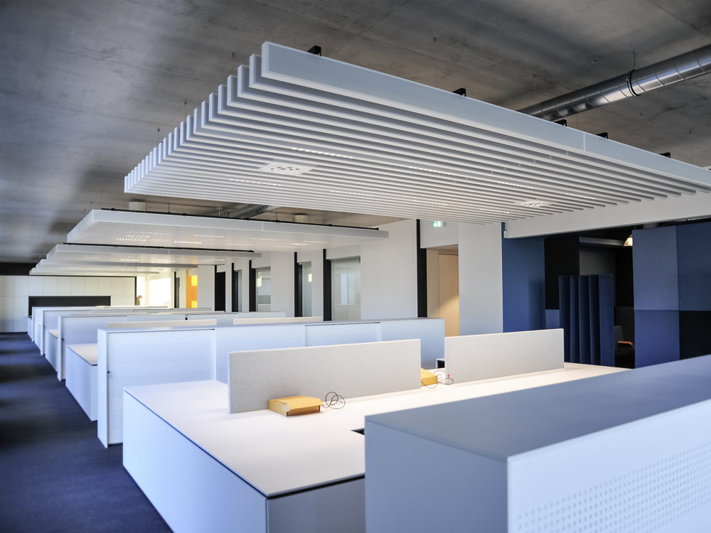 Hunter Douglas - Baffle Ceiling