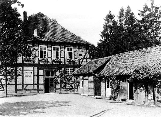 Fritz Sennheiser founded "Lab W" in this farmhouse.