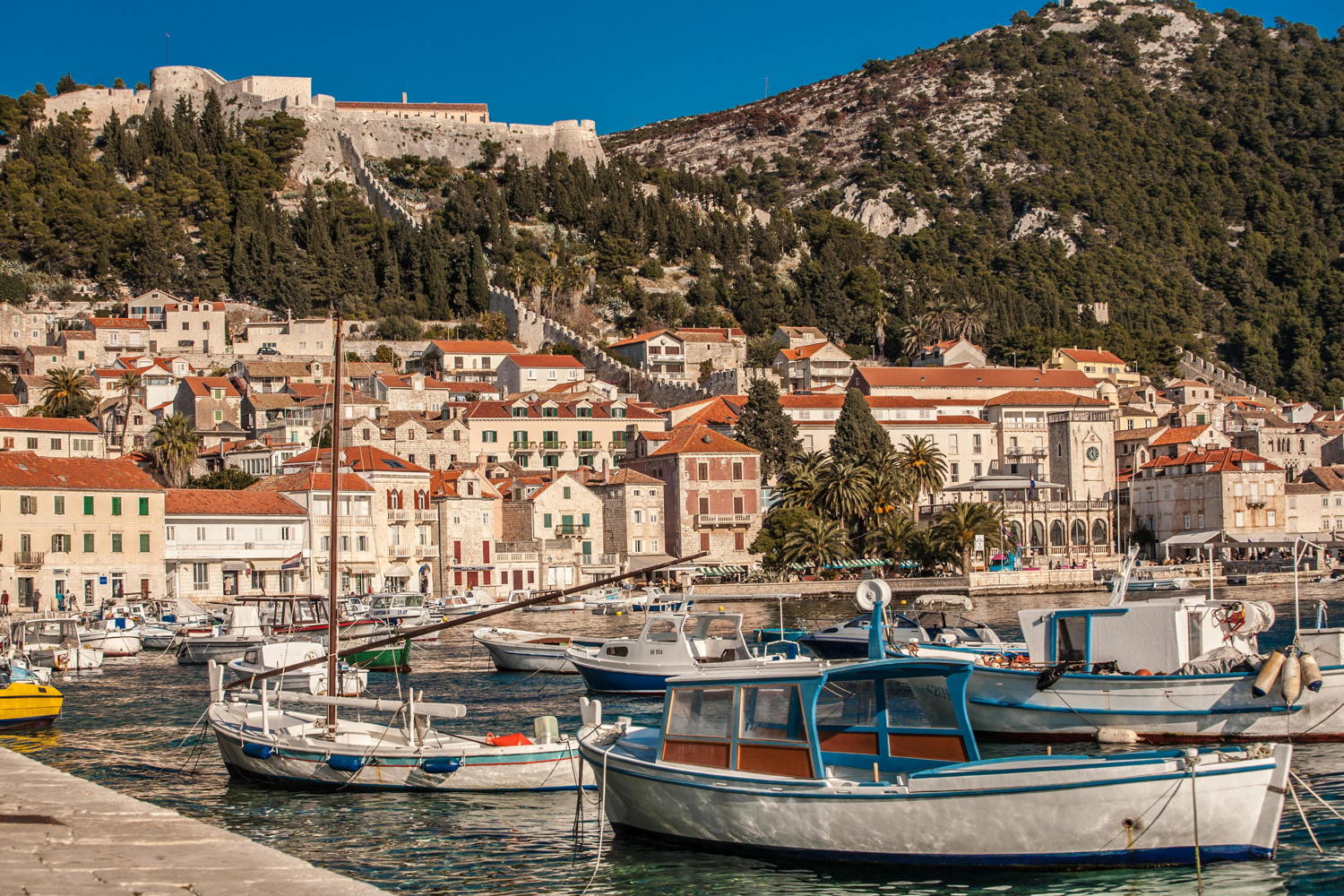 the-town-of-hvar-optimized-for-web-zoran-jelaca