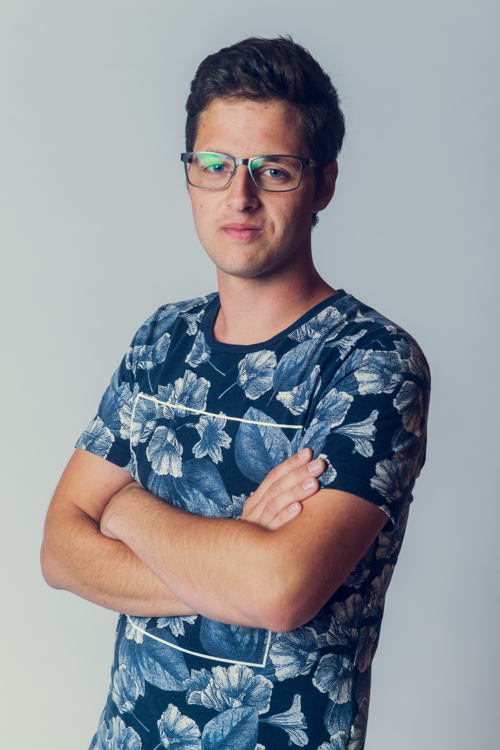 Niels - 1000 zonnen
(c) VRT & Jokko Niels - 1000 zonnen
(c) VRT & Jokko