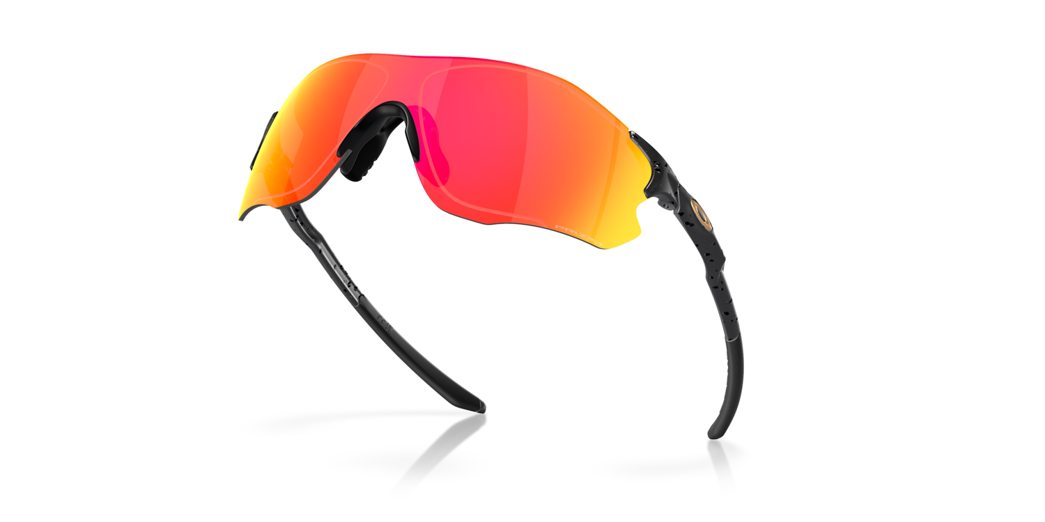 OAKLEY LUNAR NEW YEAR EVZERO PATH MATTE BLACK CLEAR TACTILE GLOSS WITH PRIZM TORCH (2)