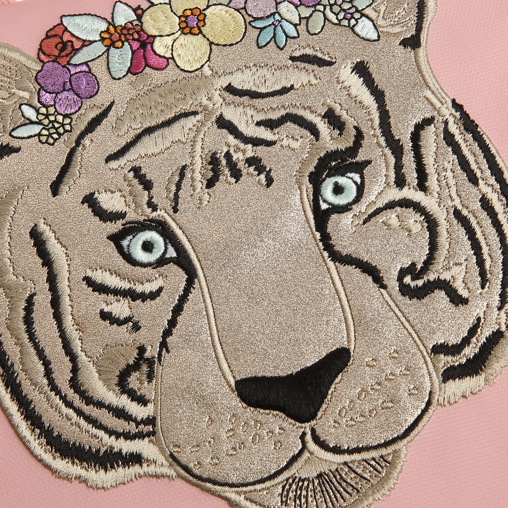 JeunePremier_AW21_CityBag_TiaraTiger_detail_49,9EUR JeunePremier_AW21_CityBag_TiaraTiger_detail_49,9EUR