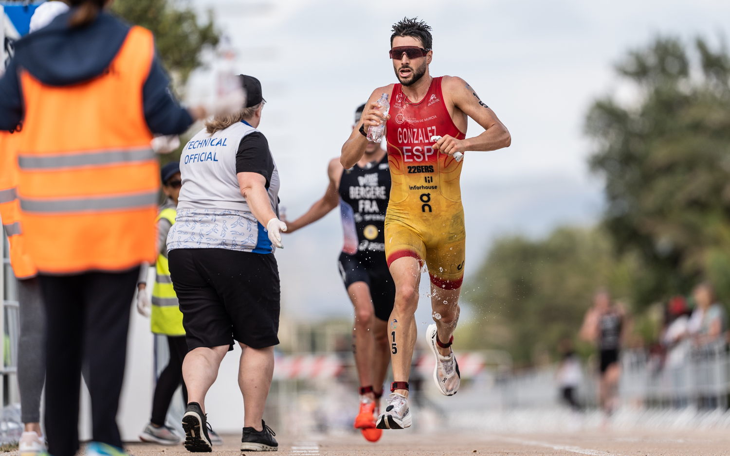 © World Triathlon