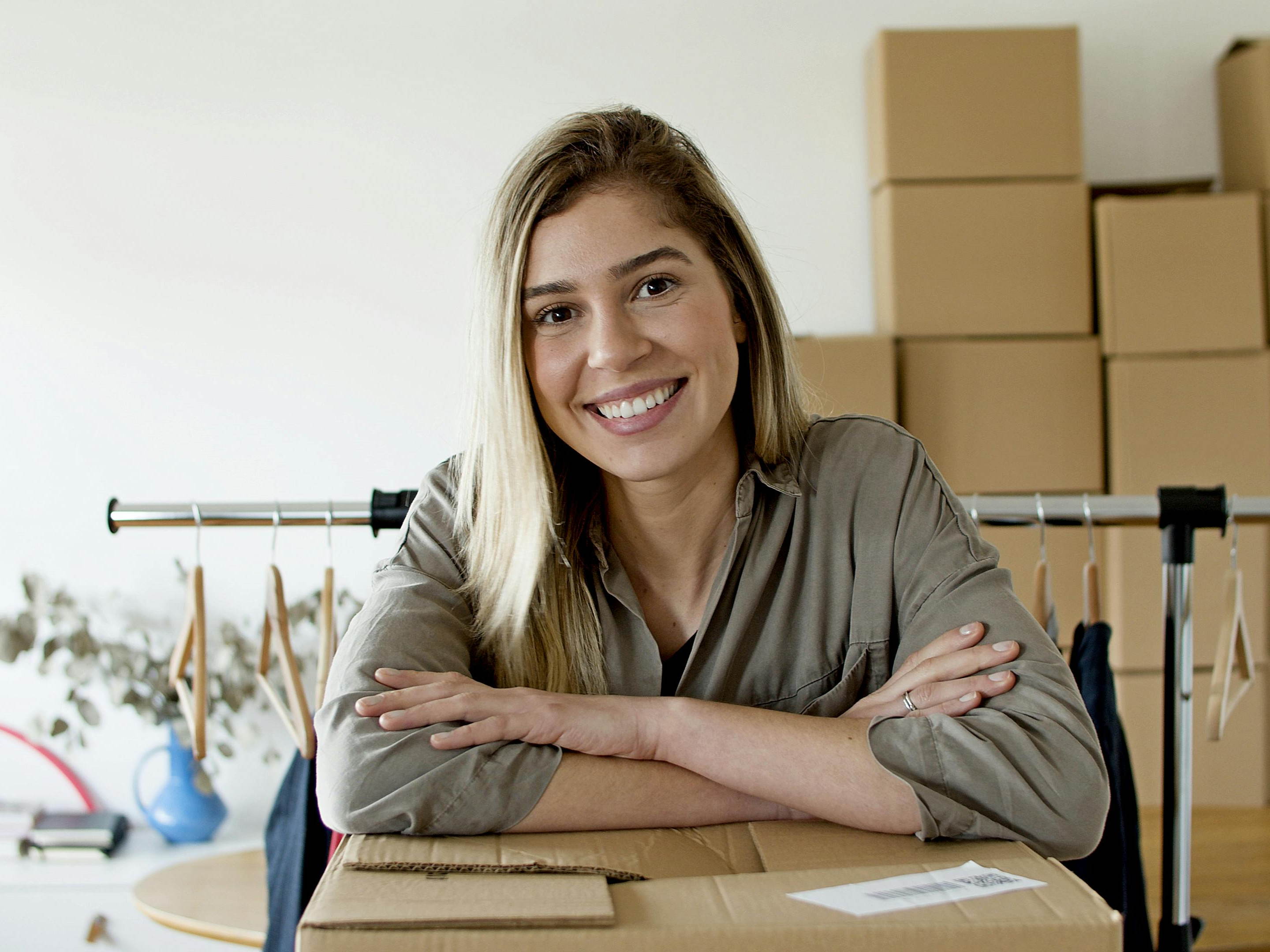 Día Internacional de la Mujer Emprendedora: 6 de cada 10 colaboradores en microempresas son mujeres 