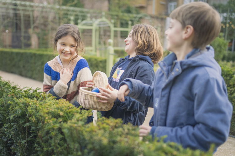 Paaseirenraap in de tuin van het Rubenshuis, foto Wim Hadermann