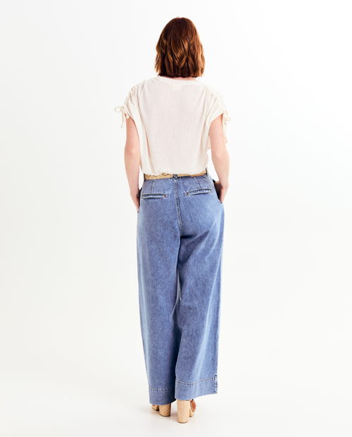 306956BLL 3 H JBC X Dina Tersago SS25 59,95EUR 306956BLL 3 H JBC X Dina Tersago SS25 59,95EUR