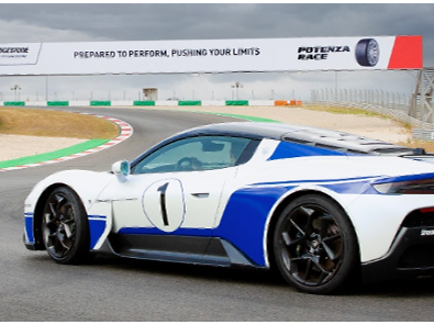 Bridgestone lance le Potenza Race, un pneu conçu pour la piste, idéal pour tous les amateurs de sports mécaniques