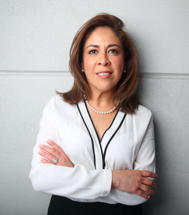 Karla Rosas como Directora de Multiindustrias en México.