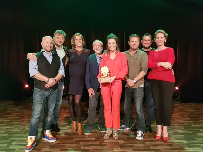 Anouck krijgt de Gouden Leeuw- (c) VRT