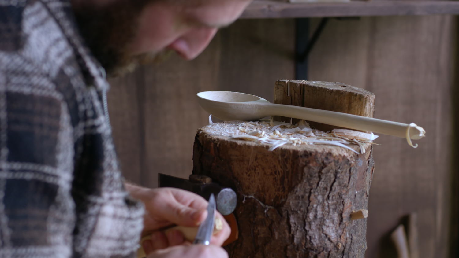 David Claerbout, The Woodcarver and the Forest, 2025, filmstill