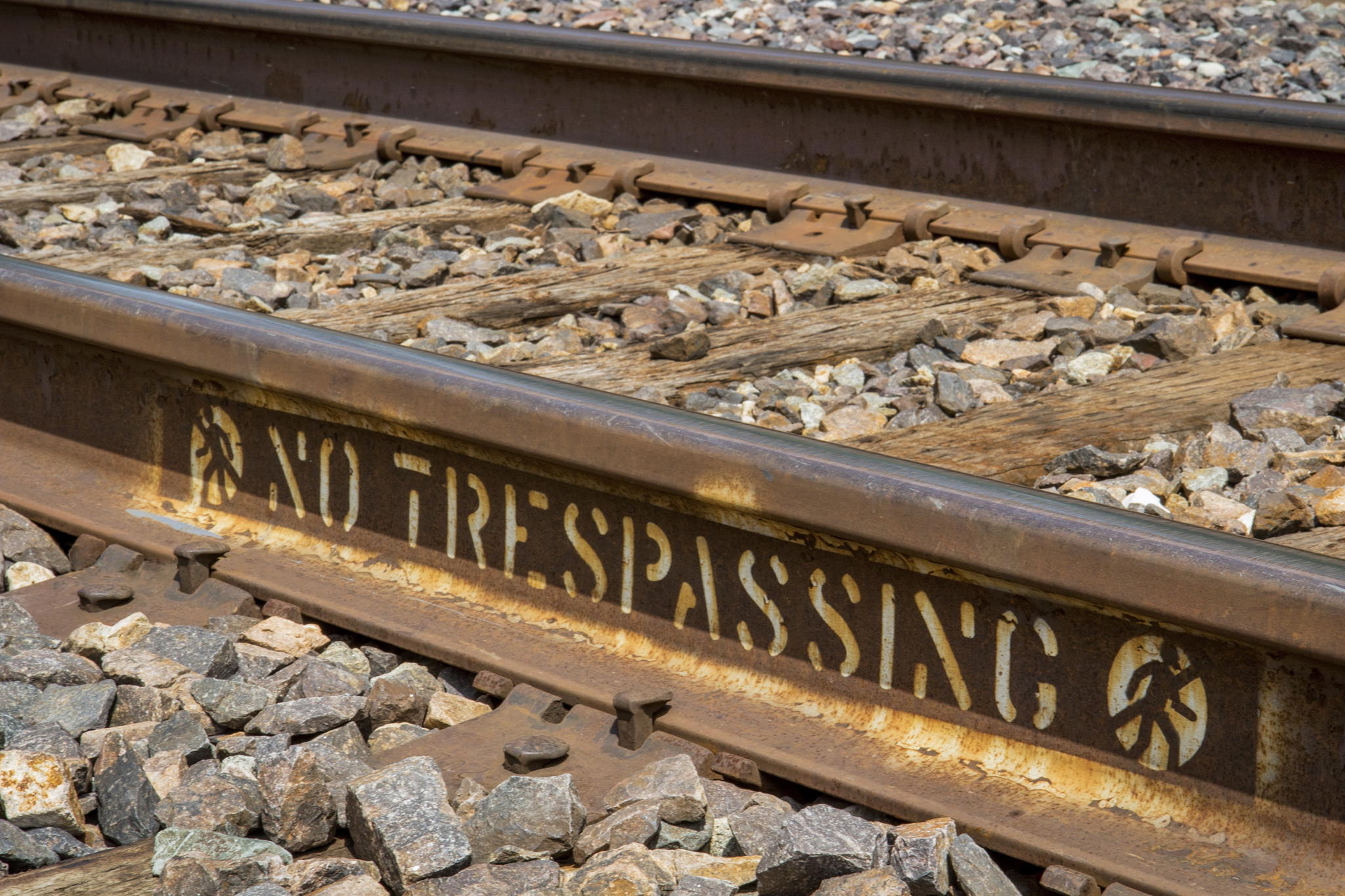 Rail infrastructure manager launches Brussels project against trespassers on the tracks