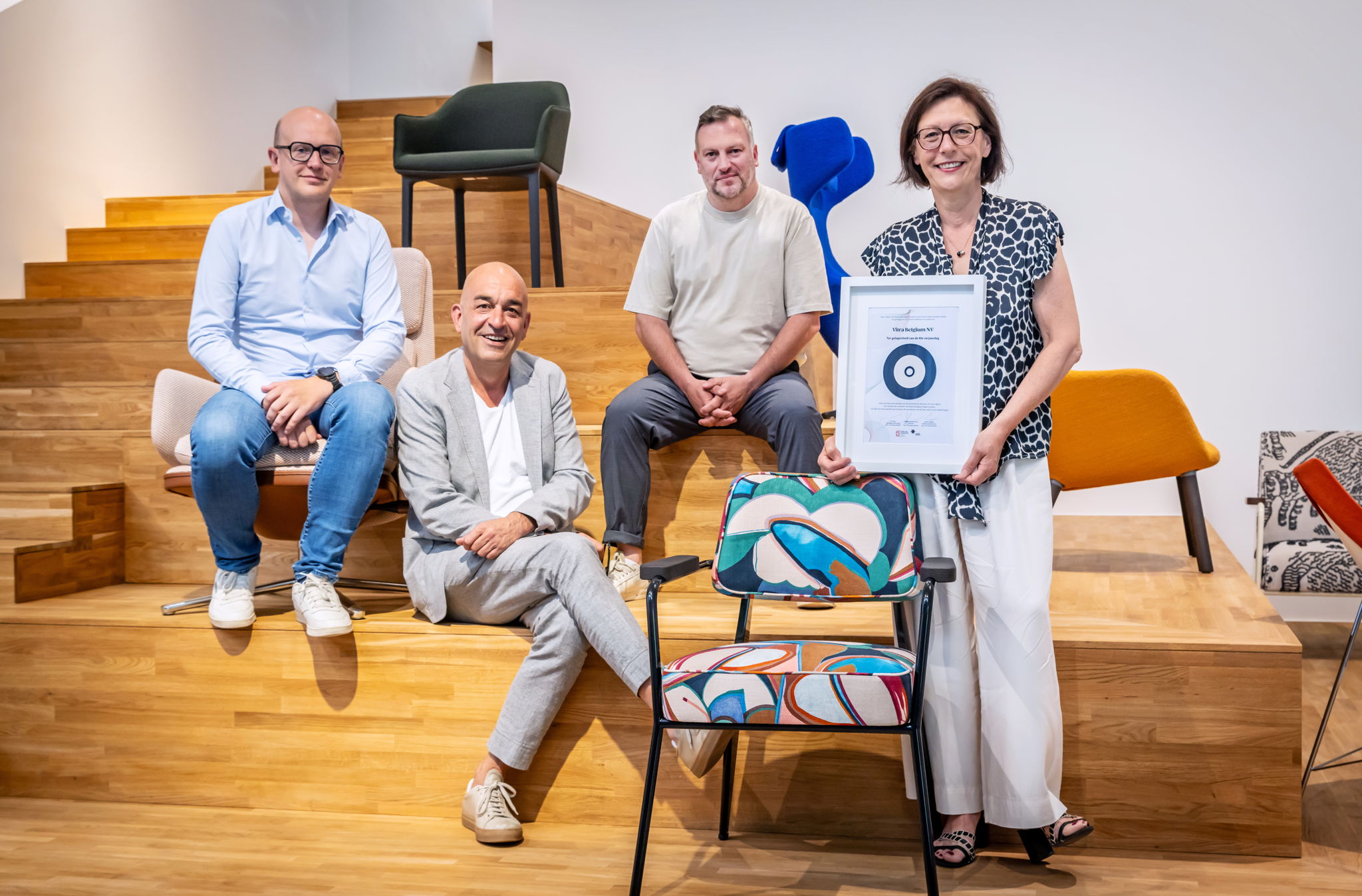 Jeroen Clutds, HR en Finance Vitra België, Kris Claes, gedelegeerd bestuurder Voka-KvK Vlaams-Brabant, Gunther Coppens, gedeputeerde voor de provincie Vlaams-Brabant, Els Huijgens, managing director Vitra België