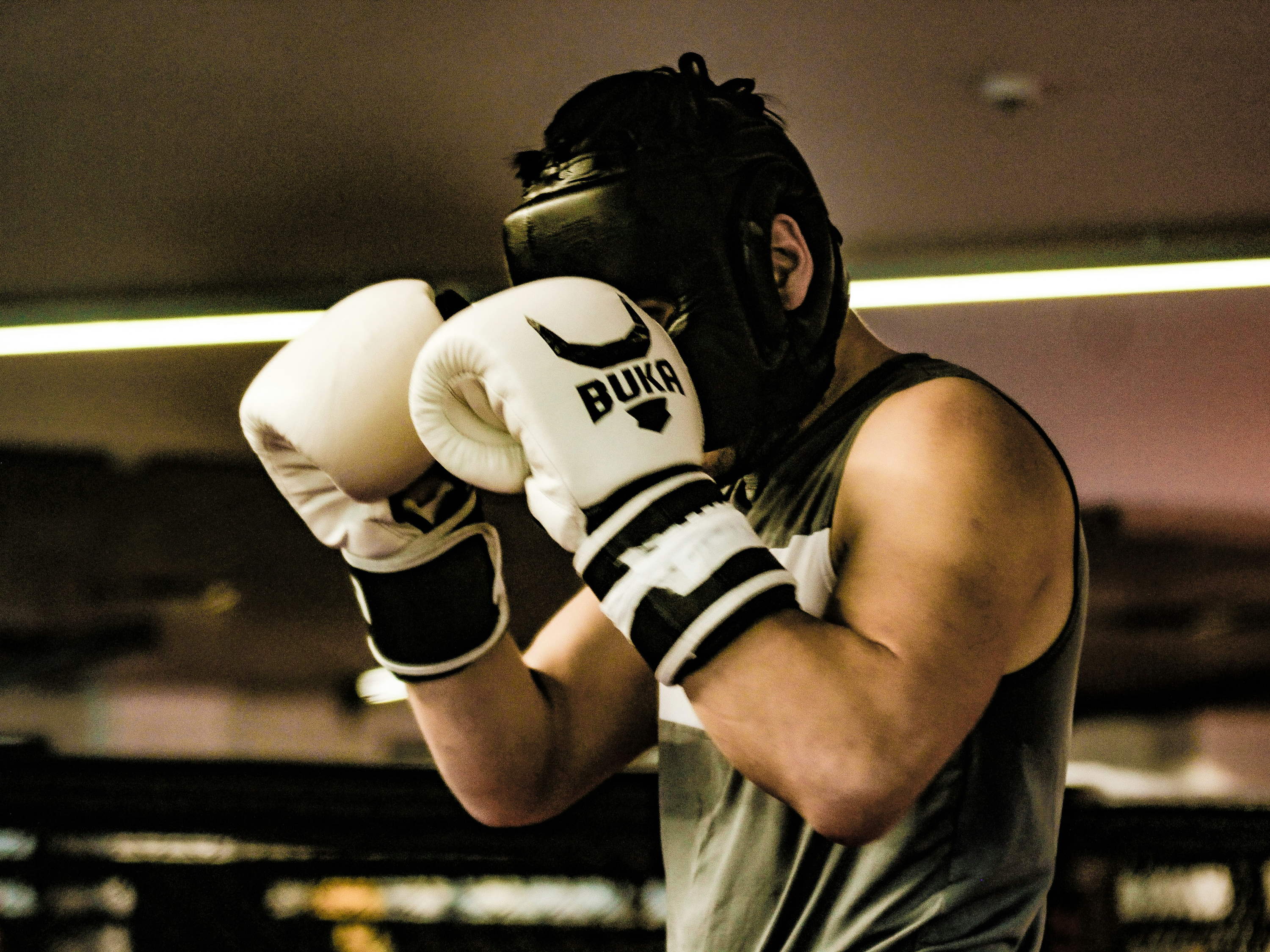 Cloudbet y Karate Combat anuncian una colaboración que revolucionará los deportes de combate 