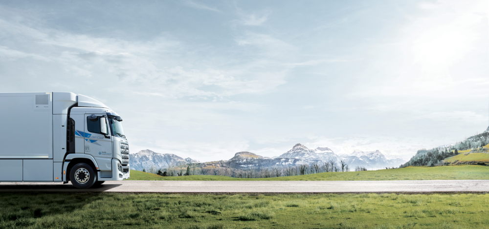 World’s First Fuel Cell Heavy-Duty Truck, Hyundai XCIENT Fuel Cell