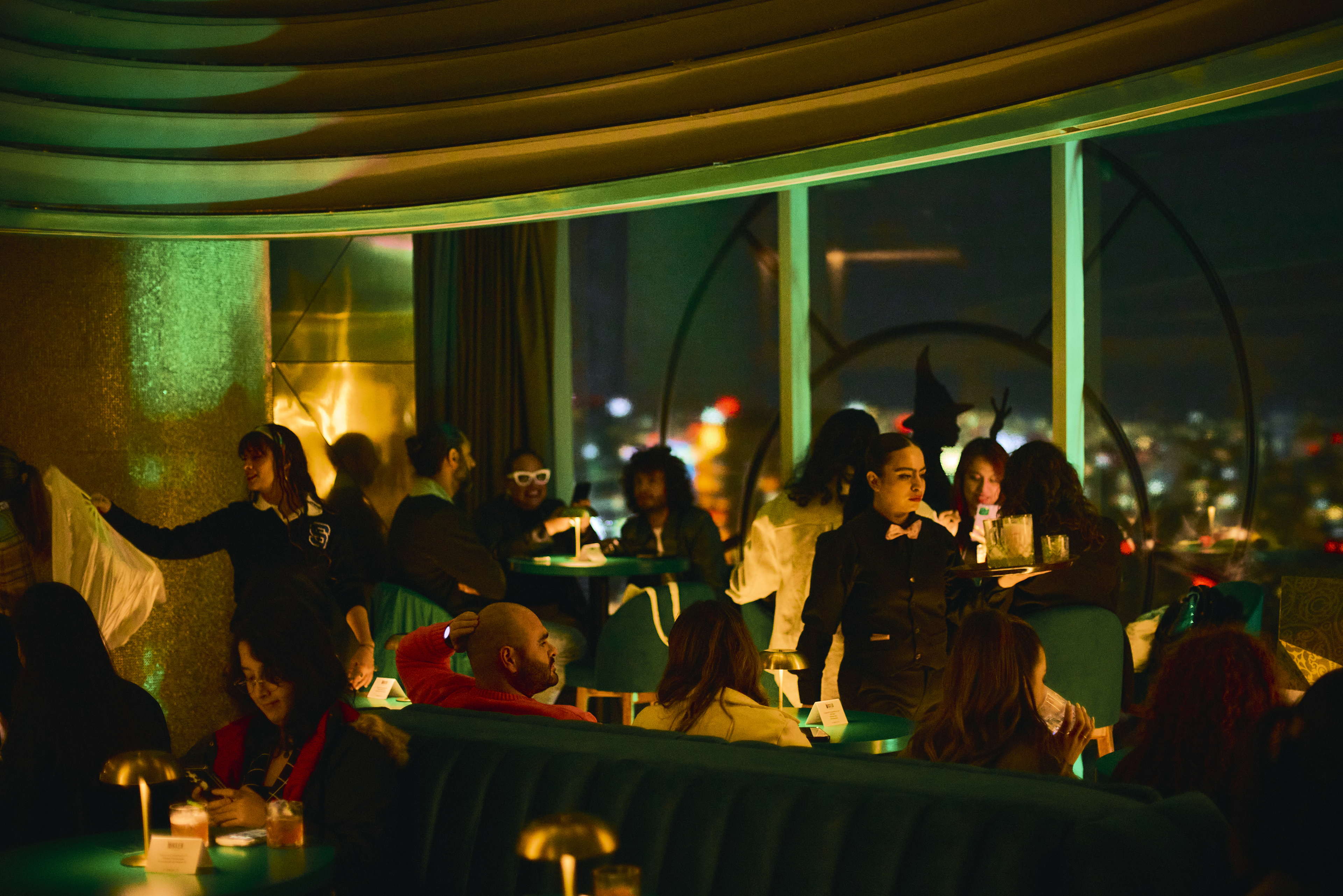 Wickedly Bewitching Costume Party: Gana un pase doble para la premier de Wicked en CDMX 