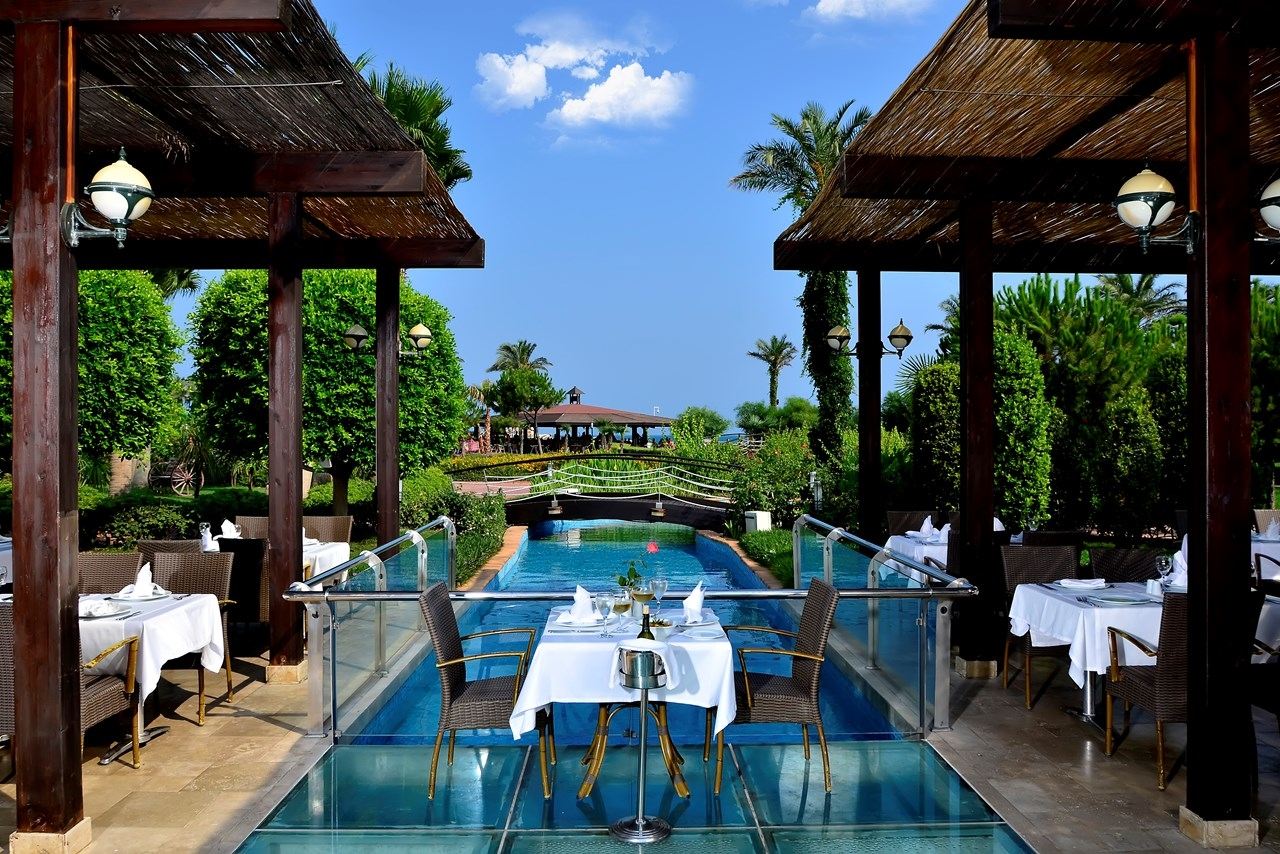 Miracle Resort