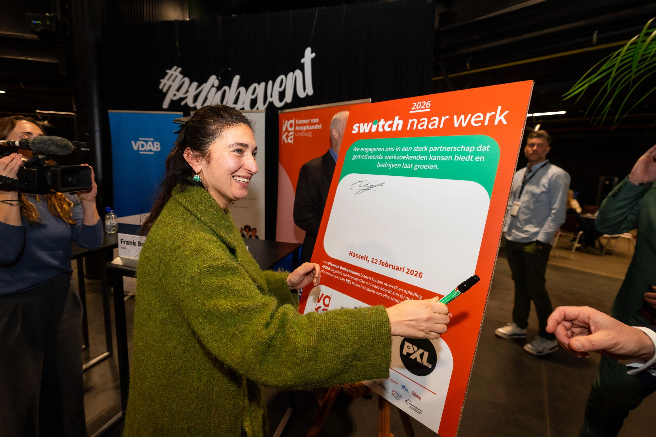 Beleid en werkgevers slaan handen in elkaar om werklozen te activeren