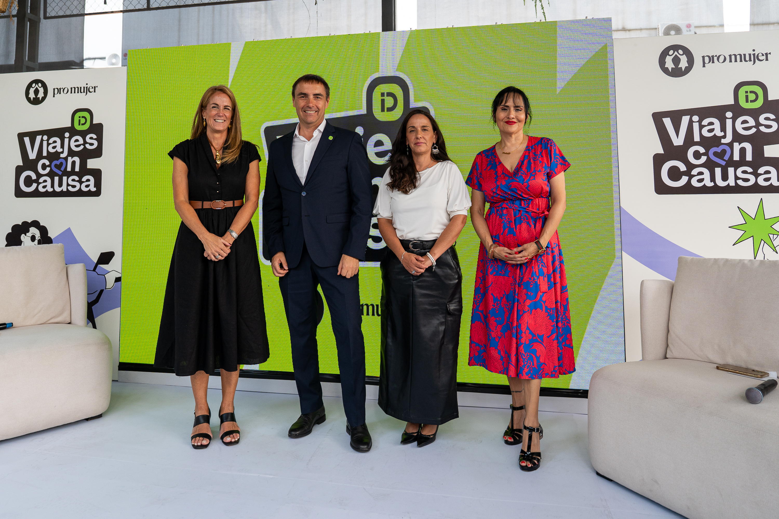 Carmen Correa, CEO de Pro Mujer; Mark Loughran, Presidente de inDrive; Paola Reynoso, Gerente global - Comm. Corporativa de inDrive y Arlenne Muñoz, Directora editorial de Grupo Mundo Ejecutivo Carmen Correa, CEO de Pro Mujer; Mark Loughran, Presidente de inDrive; Paola Reynoso, Gerente global - Comm. Corporativa de inDrive y Arlenne Muñoz, Directora editorial de Grupo Mundo Ejecutivo
