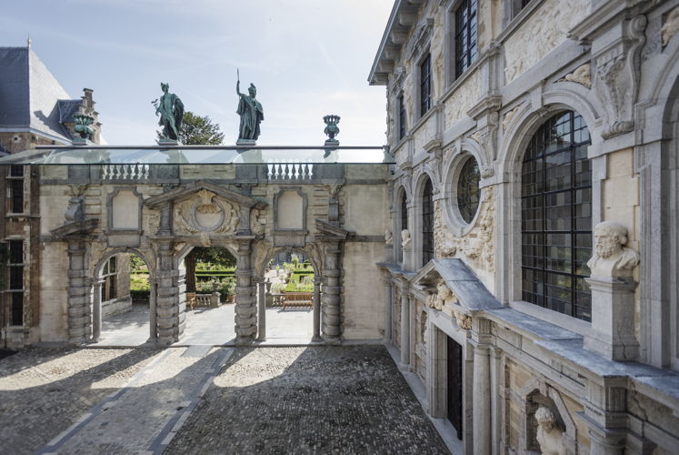 Zicht op de binnenplaats en de portiek van het Rubenshuis, foto Ans Brys