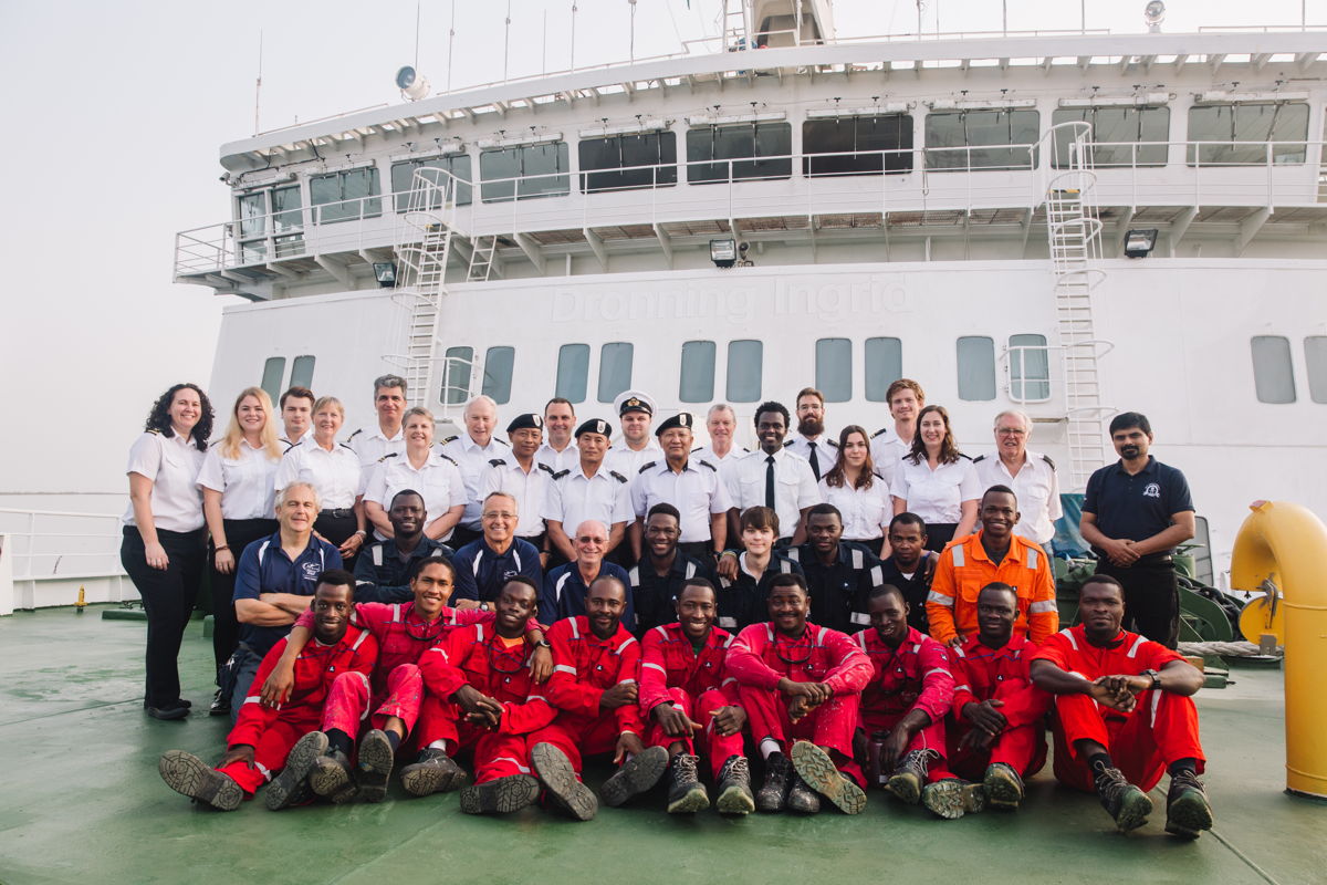 Die Crew an Bord freut sich über Unterstützung. © Mercy Ships /  Shawn Thompson