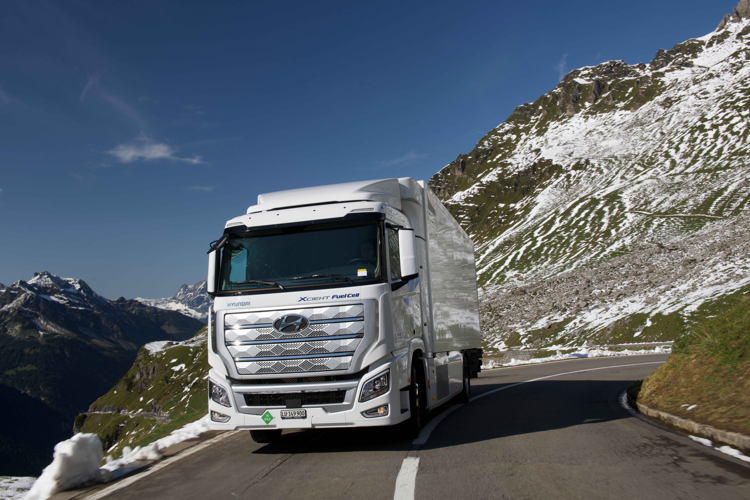 Hyundai XCIENT Fuel Cell Truck