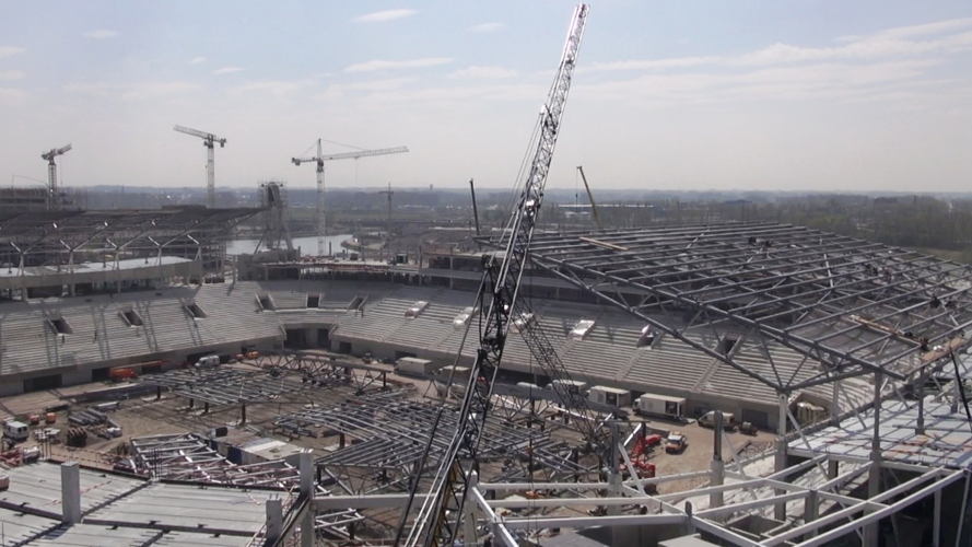 Opbouw Ghelamco Arena Gent - (c) VRT