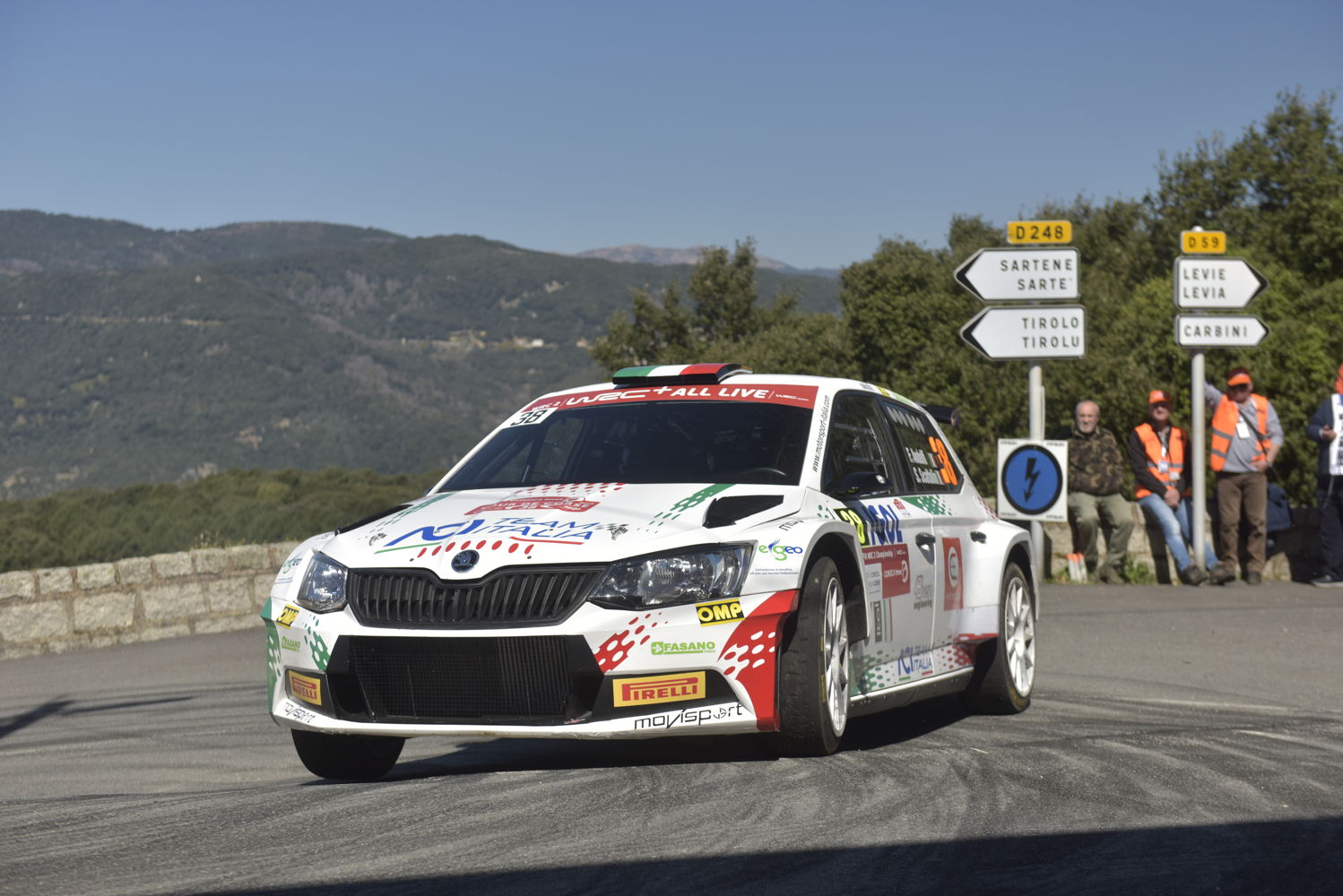 Driving a privately entered ŠKODA FABIA R5, Fabio Andolfi/Simone Scattolin (ITA/ITA) secured a well deserved victory after a tense battle in WRC 2 category