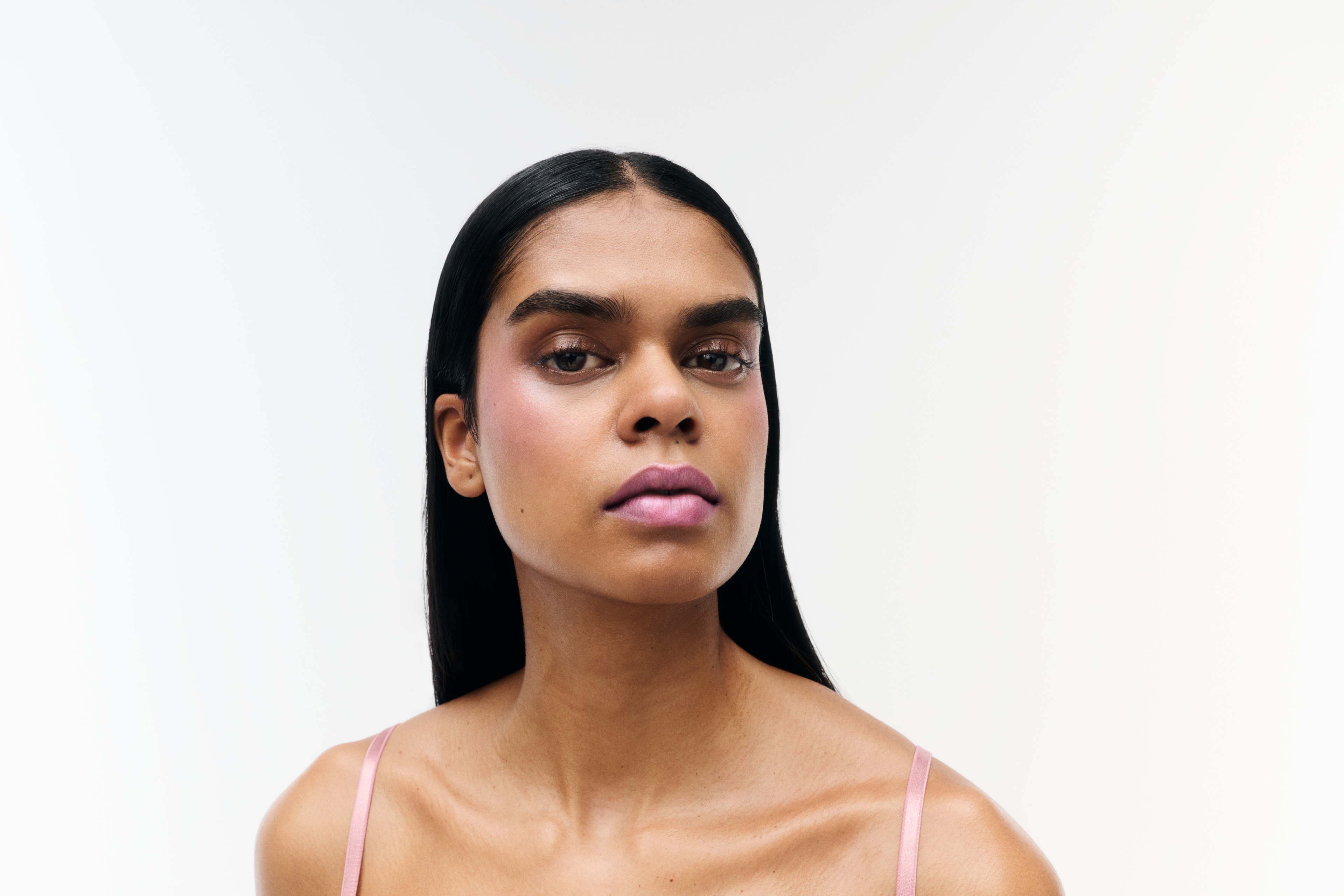 Zalando présente son rapport Beauty in Brief 2025, qui dévoile les tendances beauté les plus en vogue cet été et bien au-delà