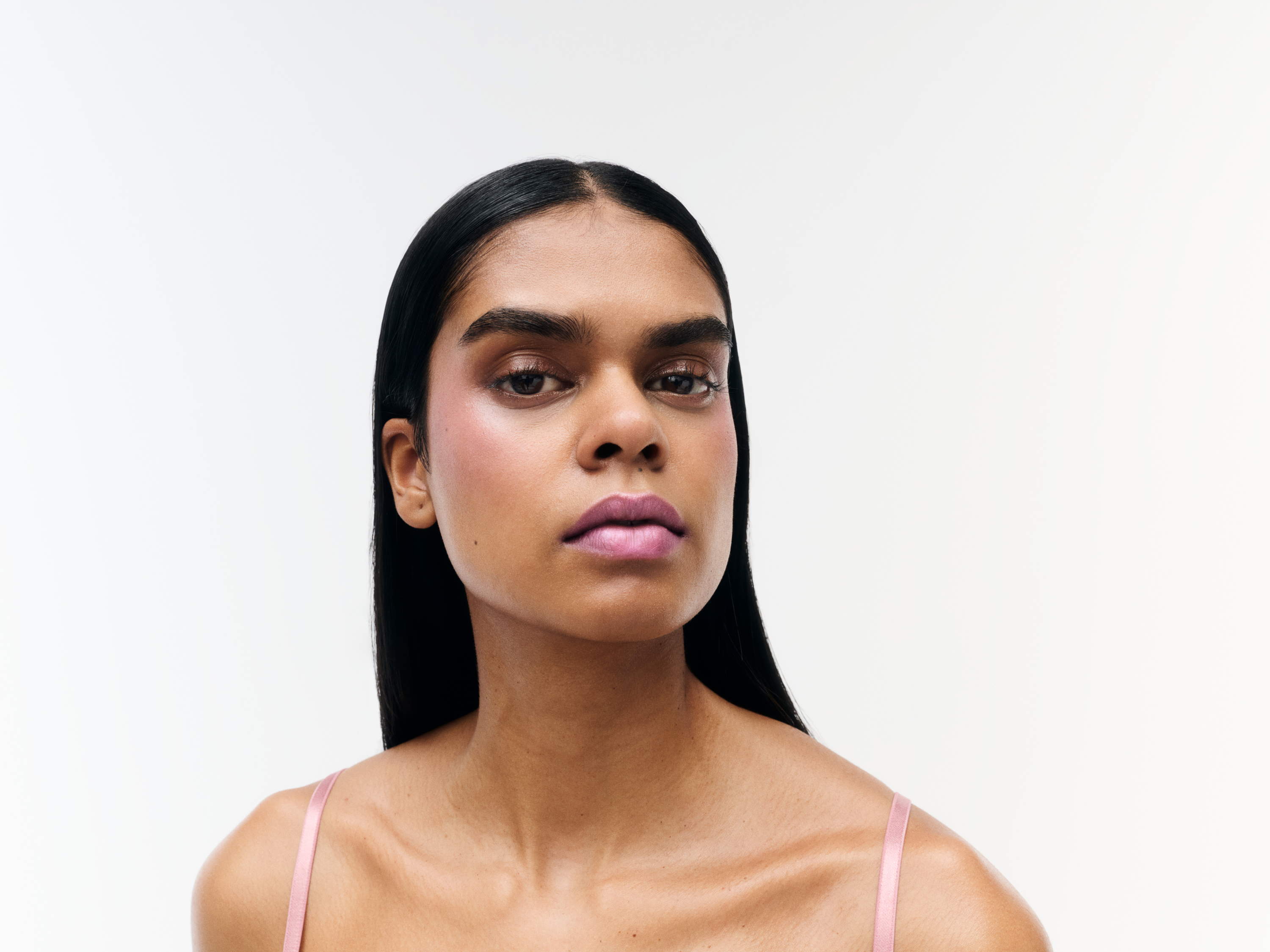 Zalando présente son rapport Beauty in Brief 2025, qui dévoile les tendances beauté les plus en vogue cet été et bien au-delà