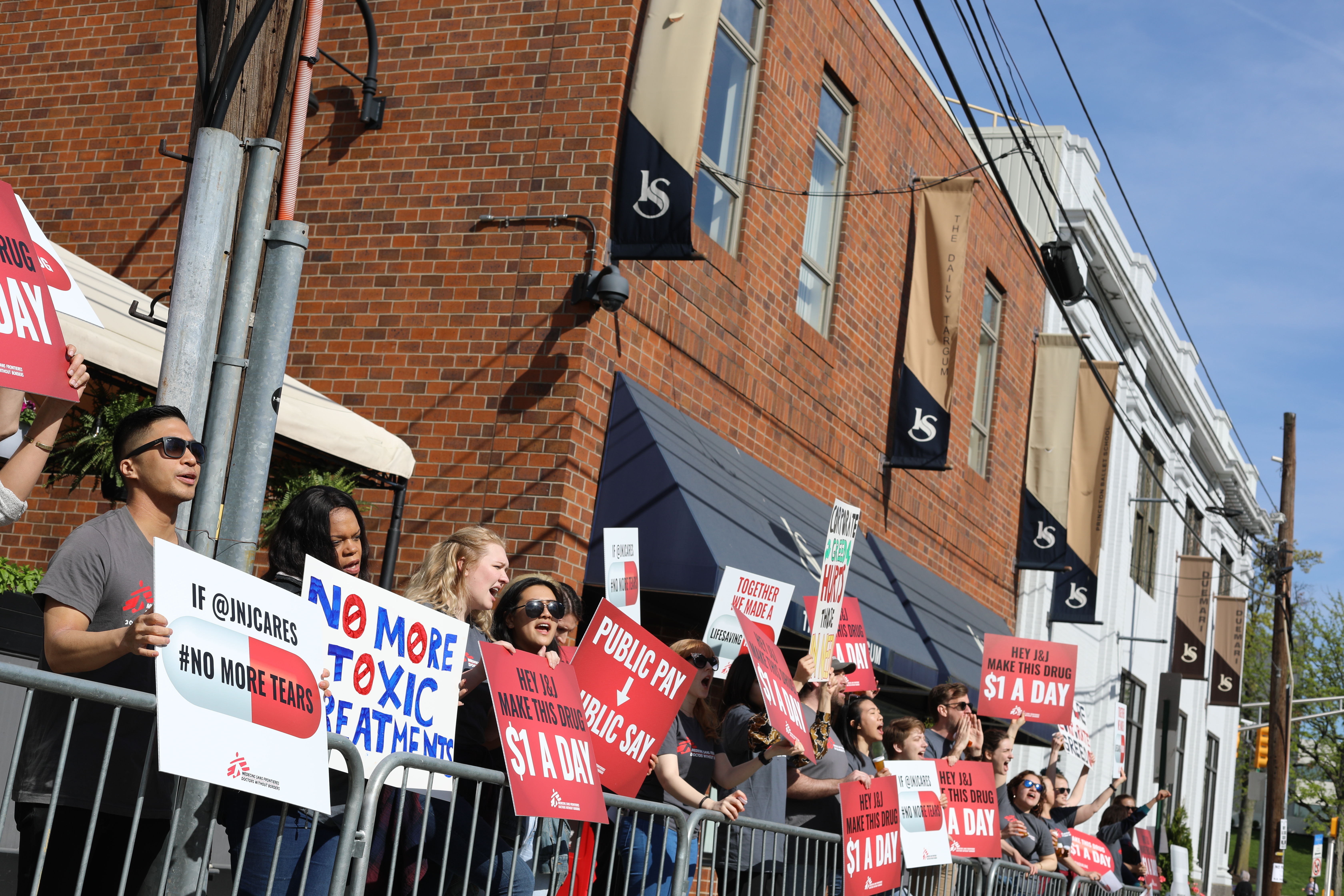 MSF's Access Campaign and MSF-USA held a demonstration across form the J&J shareholders' meeting on April 25, 2019, in New Brunswick, New Jersey. The message was for J7J to bring down the price of newer TB drug bedaquiline to $1 per day. Photographer: ​ Melissa Pracht. Date: 25/04/2019. Location: USA