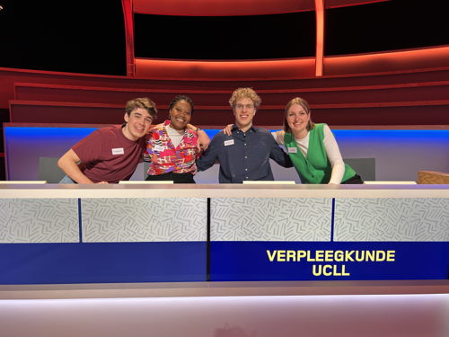 (c) VRT